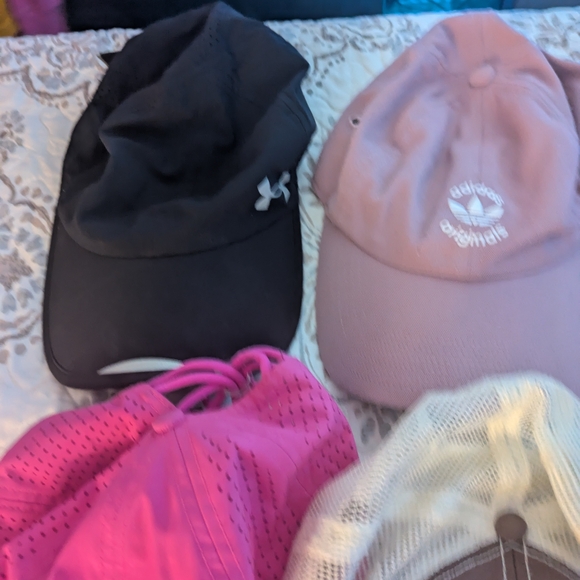 Assorted Caps Collection - Picture 8 of 12